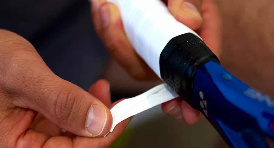 Grips: Differences and when to replace your grip.